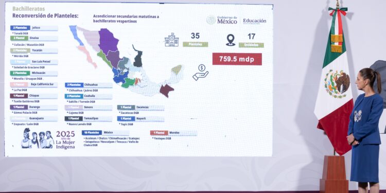 SEP anuncia reconversión de 35 secundarias matutinas a bachilleratos vespertinos