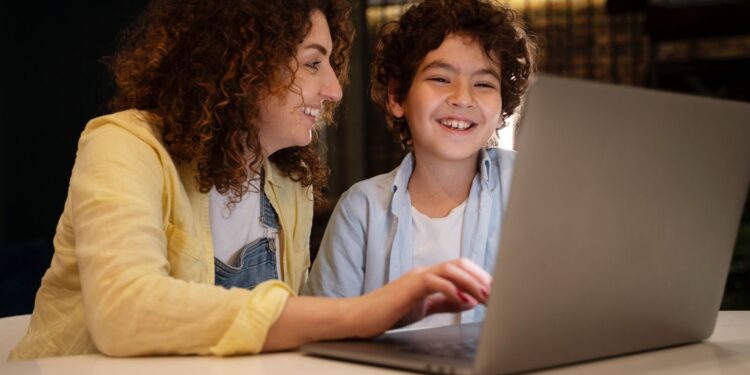 Estudiar inglés de forma flexible es posible gracias a la tecnología