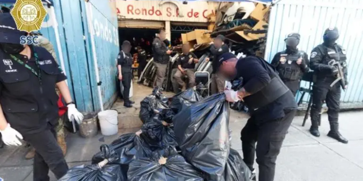 Aseguran 230 toneladas de autopartes tras operativo en alcaldía Cuauhtémoc