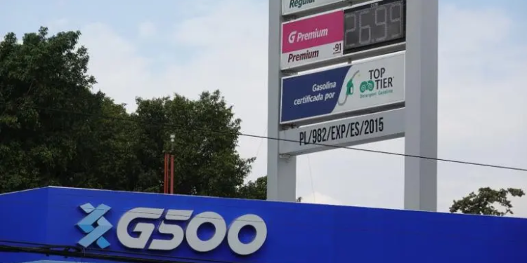 Según Profeco, precio promedio de la gasolina Magna es de $23.87 por litro