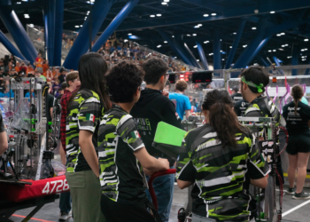 Tecmilenio recibe dos premios internacionales en el Mundial FIRST 2025