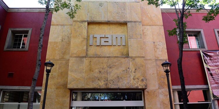 Alumnos del ITAM insisten en deficiencias pedagógicas e intereses ocultos en permanencia de profesora