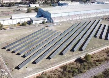 Alstom impulsa la sostenibilidad con paneles fotovoltaicos en su planta de Sahagún, en México