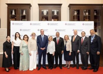 Destacados líderes galardonados en la Gala Anual del CHLI en Washington