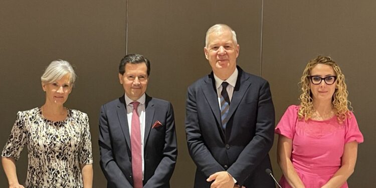 Llama ICC a revitalizar el comercio global ante políticas unilaterales de EU; alerta erosión hasta 30% de flujos comerciales en AL