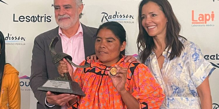 Lorena Ramírez, la campeona rarámuri, disputará la Carrera del Día del Padre este domingo 15