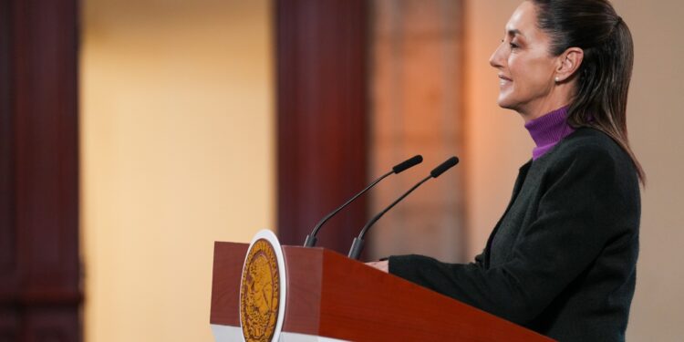 “Nosotros no vamos a cubrir a nadie”, dice Sheinbaum tras detenciones por huachicol