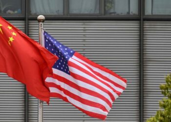 China y EE. UU. reanudan diálogo clave en Londres por guerra comercial