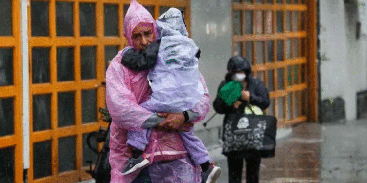 Clima hoy en CDMX: lluvias fuertes a muy fuertes durante la tarde y noche