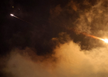 Nuevo bombardeo israelí golpea instalación nuclear en Irán