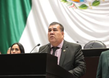 Plantean reformar la Ley del ISSSTE en materia de edad mínima de jubilación