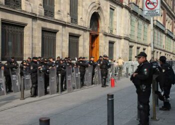 Claudia Sheinbaum se reúne con empresarios en Palacio Nacional