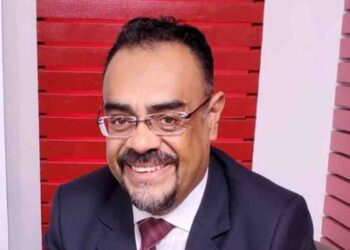 Sale Rosendo Gómez del caso Ayotzinapa; lo sustituye Mauricio Pazarán