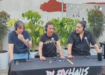 Un homenaje en vida: Pedro Andreu y el latido eterno del legado de Héroes del Silencio