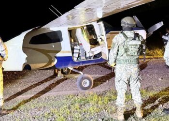 Harfuch responde a Bukele por avioneta interceptada; reitera respeto a El Salvador