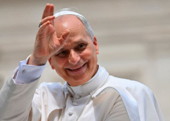 Papa León XIV a influencers: “Reparen las redes con verdad y paz”