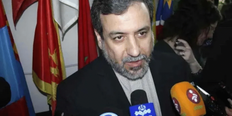 Irán se abre a nuevas negociaciones y acusa a EU de traicionar la diplomacia