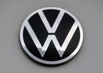 Llama Profeco a revisión a 15 mil 18 vehículos de Volkswagen por desperfecto en bolsa de aire