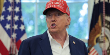 Trump planea desplegar la Guardia Nacional en Chicago