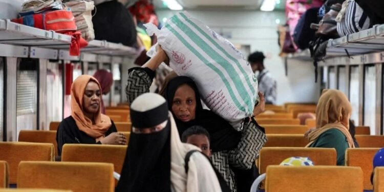 Suman miles de desplazados en la última semana por ataques paramilitares en Sudán