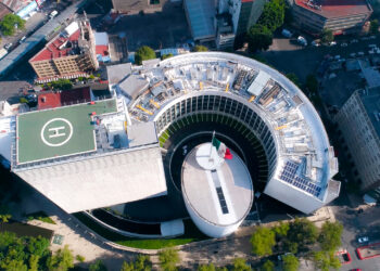 Clausuran en el Senado el curso de formación política para mujeres jóvenes She Switch México