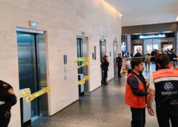 Suspenden actividades en Plaza Mítikah tras desplome de elevador