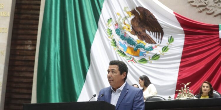 Impulsan iniciativa para aumentar penas hasta por quince años de prisión a quien cometa el delito de secuestro