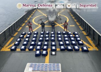 Semar asegura 1.6 toneladas de cocaína en costas de Guerrero