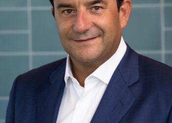 NetApp, líder por Gartner® en el Cuadrante Mágico™ 2025 para plataformas de almacenamiento empresarial