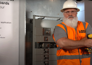 Modernizar sin reemplazar: ABB transforma el mantenimiento eléctrico con retrofit producido en México