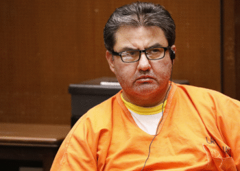 Naasón Joaquín García es acusado de tráfico sexual en corte federal de Manhattan