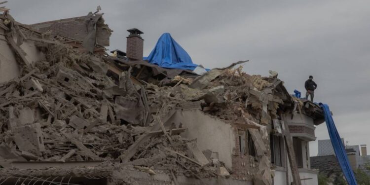 Rusia lanza misiles y drones sobre Kiev y deja al menos cuatro muertos