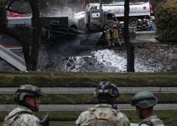 Aumenta a 13 el número de muertos tras explosión de pipa en Iztapalapa