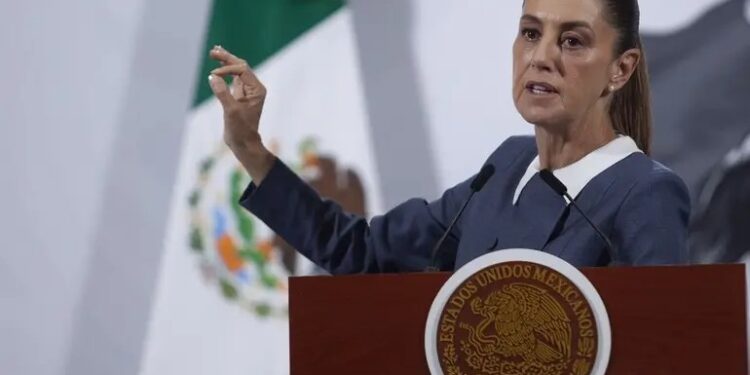 Sheinbaum viaja a San Luis Potosí para supervisar afectaciones por lluvias