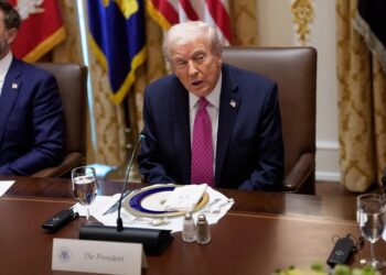 Trump anunciará aranceles para Colombia tras recortar la ayuda financiera