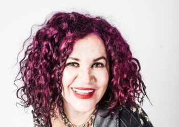 El rock en español revive su gloria en la Maraka con una noche de leyendas