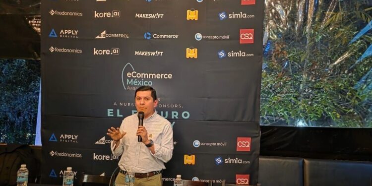 Concepto Móvil lleva la experiencia conversacional a la votación de los Premios eCommerce México 2025