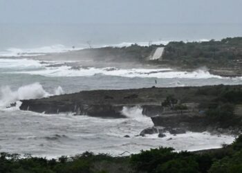 Huracán «Melissa» deja cuatro muertos en Panamá; tres son menores de edad