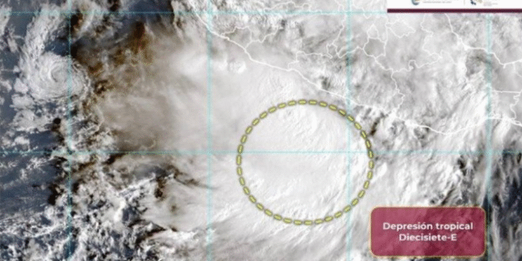 Alerta por depresión tropical frente a Guerrero; Priscilla se degrada