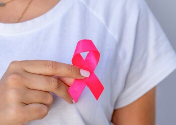 Presentan el Modelo de Atención Universal de Cáncer de Mama