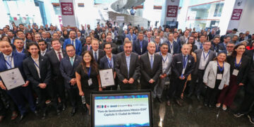 Secretaría de Economía entrega a QSM Semiconductores el Sello Hecho en México