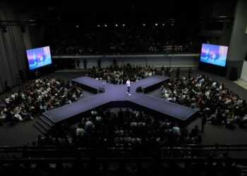 Siete líderes innovadores inspiran a alumnos de la UAG para transformar el mundo