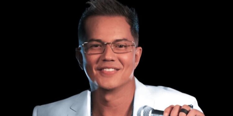 Charlie Zaa iluminará Toluca con una noche de romance este viernes 19 de diciembre en el Teatro Morelos