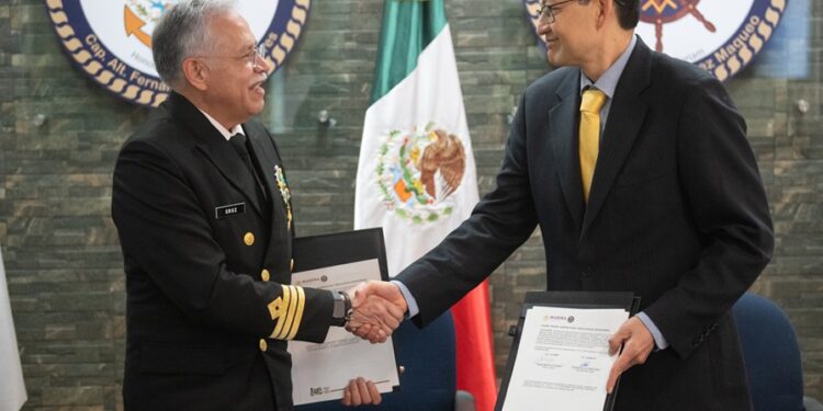 Capacitación naval se fortalece con alianza estratégica académica