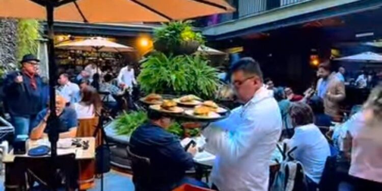 El Botanero del Bosque, la mejor cantina del CH recibe empresarios, artistas y comunicadores