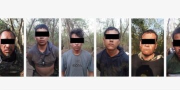 Caen seis sujetos y aseguran campamento en Colima; investigan presunta relación con la explosión de coche bomba en Coahuayana