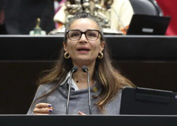 Plantean prohibir producción y comercialización de fuegos artificiales que contengan fósforo blanco