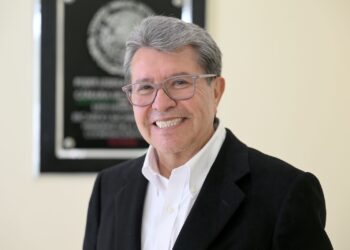 Será muy productiva la reunión plenaria de Morena previa al inicio del segundo periodo ordinario de sesiones: Ricardo Monreal