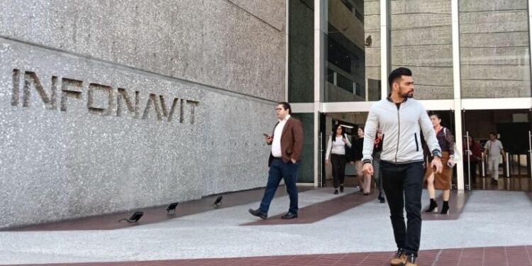Infonavit reestructuró y saneó 4 millones 856 mil créditos impagables en cartera vencida