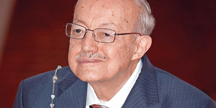 Muere Tarsicio Herrera Zapién, portador de la llama de las letras clásicas